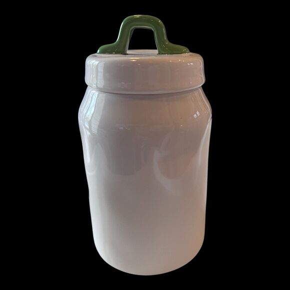 Rae Dunn POT O’ GOLD Canister With Shamrock And Green Handle - Picture 3 of 4